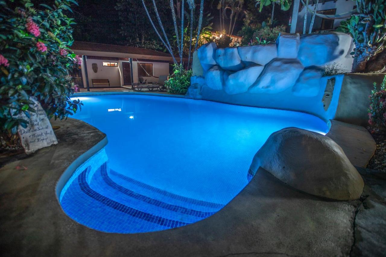 Hotel El Jardin Montezuma Luaran gambar