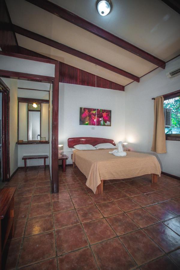 Hotel El Jardin Montezuma Luaran gambar