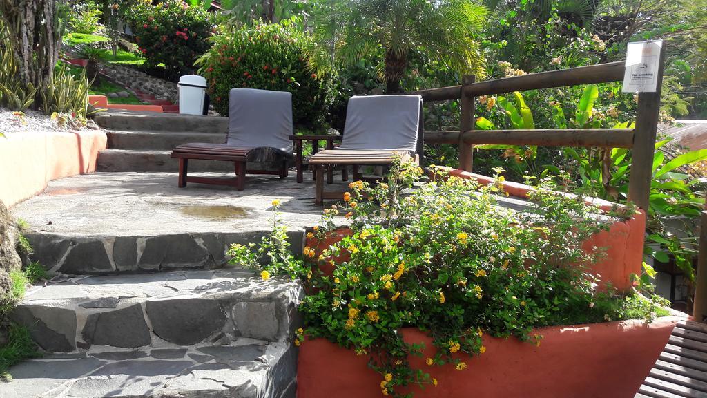 Hotel El Jardin Montezuma Luaran gambar